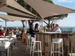 la plage restaurant