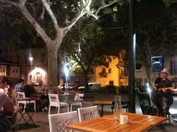 restaurant meze